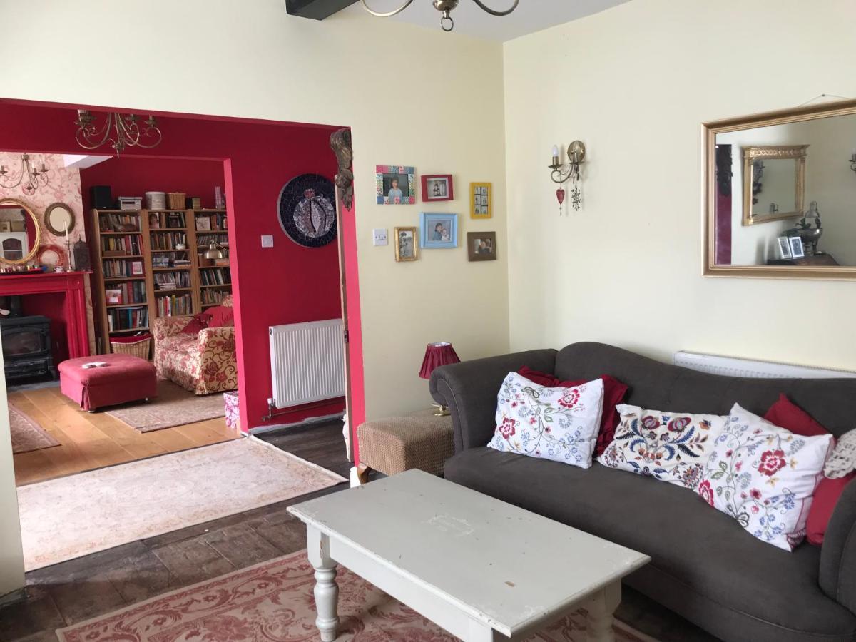 The Old Manse B&B Bures Екстериор снимка