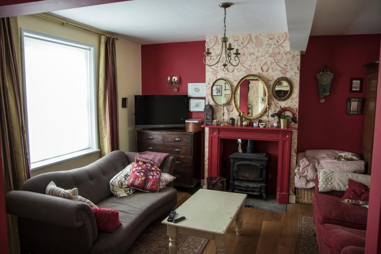 The Old Manse B&B Bures Екстериор снимка