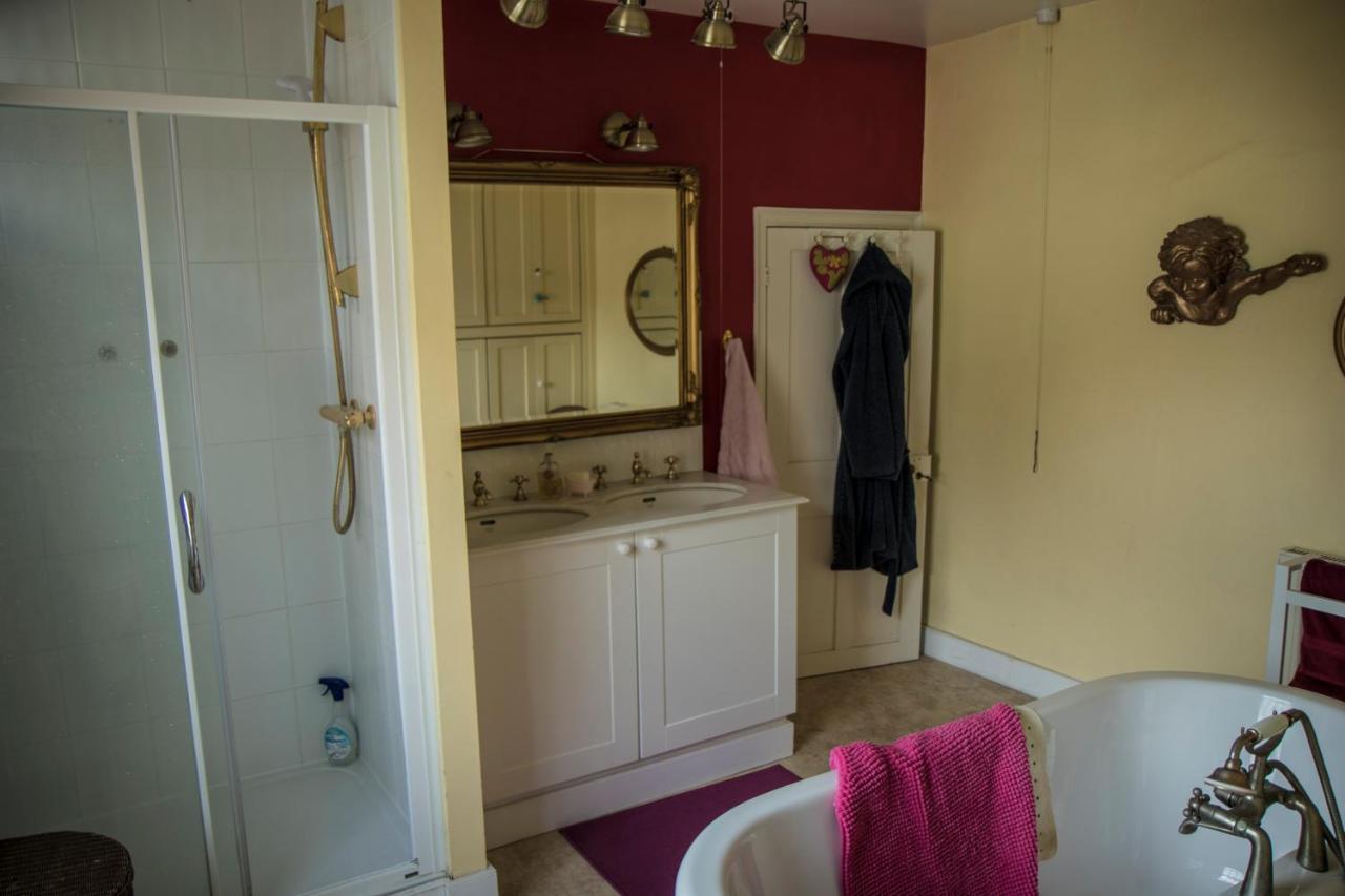The Old Manse B&B Bures Екстериор снимка